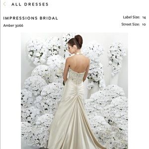 Impressions Wedding Gown. Style- Amber 3066